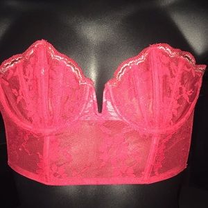Victoria’s Secret Strapless bra/bustier